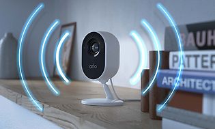 arlo-essential indoor camera with siren
