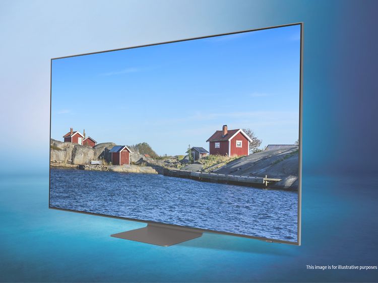 Samsung-QN93B TV-skärm med röda små stugor vid klippor och hav