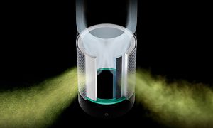 Illustration av en Dyson Pure Cool Tower PP00 som fångar upp luftburna bakterier med sitt HEPA-filter