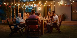  Family dinner outside