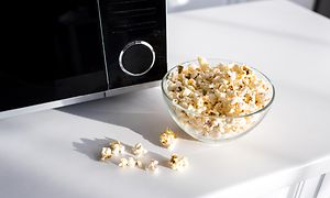 MDA-MIcrowave-Microwave with popcorn beside