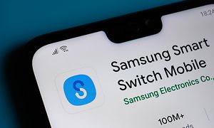 Samsung-Smart Switch mobilapp i hörnet på mobiltelefon