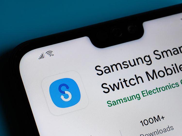 Samsung-Smart Switch mobilapp i hörnet på mobiltelefon