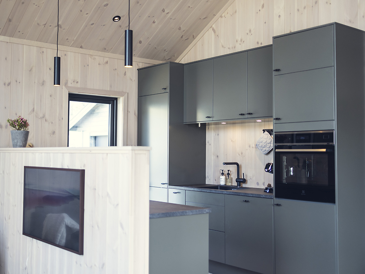 Epoq- kitchen styles -Cabin kitchen Hero