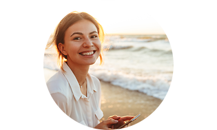 CS-Recycling-Woman at a beach