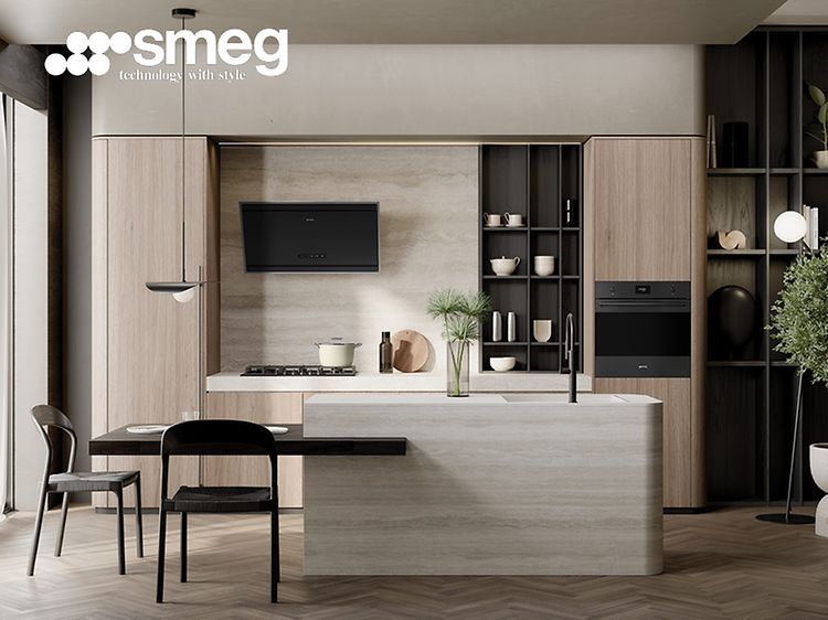 Smeg banner - vitvaror - Smeg ugn i ett kök
