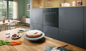 Integrerad Bosch accent line-ugn och en morotskaka
