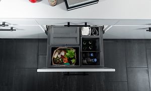 Epoq Cube sopsorteringslösning i öppen kökslåda.