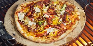 pizza on grill