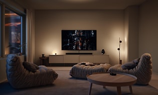 Samsung Neo QLED 4K TV i ett vardagsrum