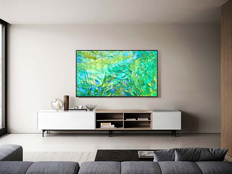 Samsung Chrystal UHD CU8075 TV in a living room