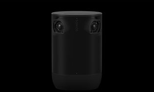 Sonos Move 2 på en svart bakgrund