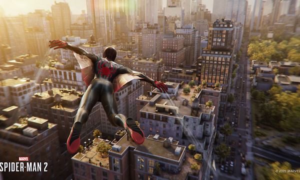 Miles Morales flyger genom New York
