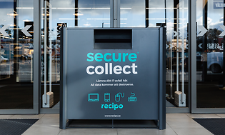 2022-02-15 15_03_26-Pressbild Secure Collect Elgiganten Bromma-12.jpg _- Foton