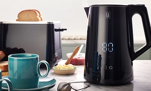 The F&B digital kettle is highly stylish and functional