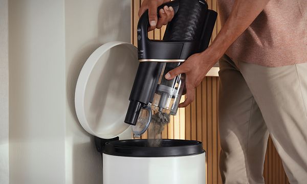 Miele bagless vacuum cleaner with hygienic emptying