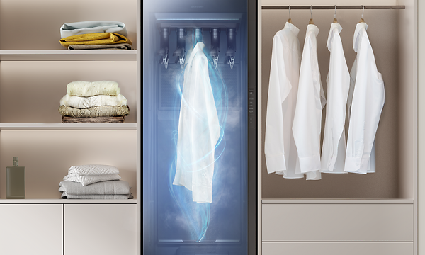Samsung AirDresser integrerad i en klädkammare