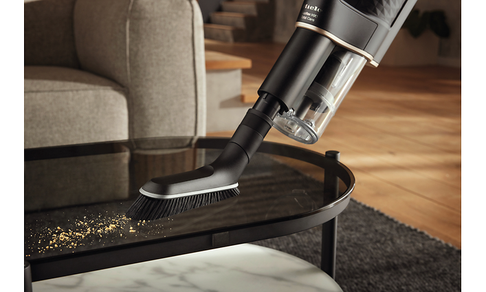 Miele Duoflex HX1 CarCare skaftdammsugare med fokus på den mjuka universalborsten för ömtåliga ytor