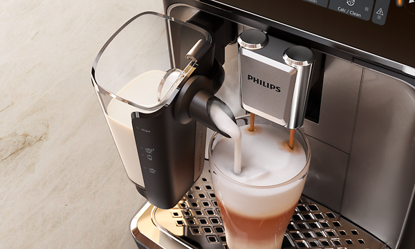 Philips - Espressomaskin - Silkeslent mjölkskum med LatteGo